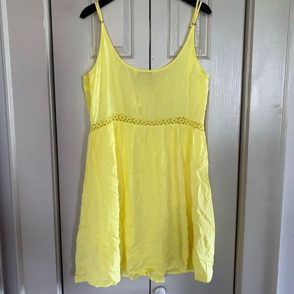 Adam Levine 🐾 Yellow Eyelet Middle Sundress Size 11/12 Large - Picture 8 of 10